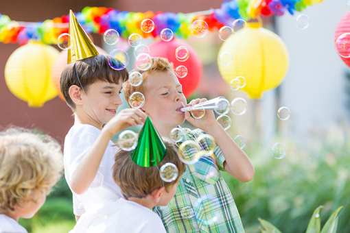 The 9 Best Places for a Kid’s Birthday Party in Alaska!