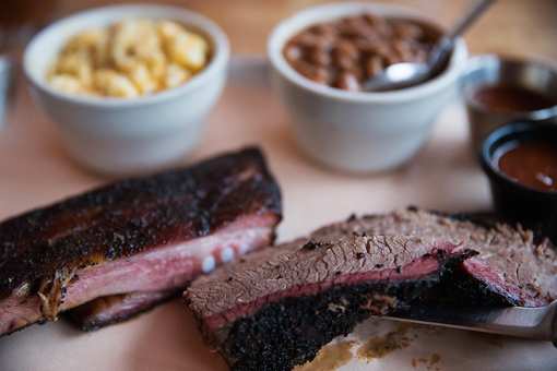 The 9 Best BBQ Joints in Arkansas!