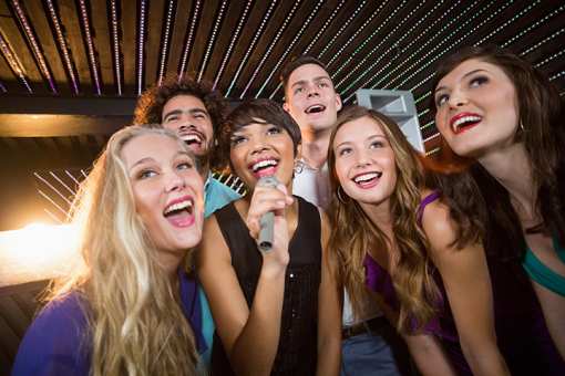 The 8 Best Karaoke Bars in Arkansas!