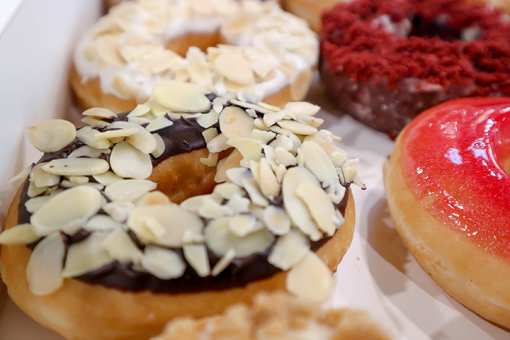 The 9 Best Doughnut Shops in California!