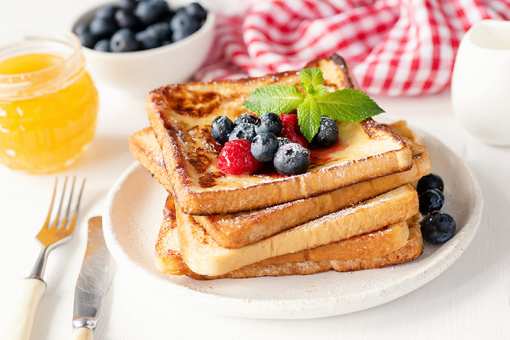 10 Best Places for French Toast in California!