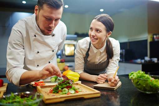 The 7 Best Cooking Classes in Colorado!