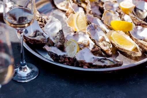 10 Best Places for Oysters in Colorado!