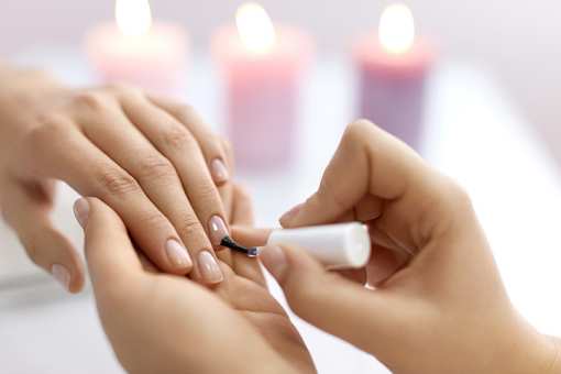 The 7 Best Nail Salons in Connecticut!