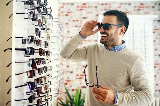 10 Best Eyewear Stores in Florida!