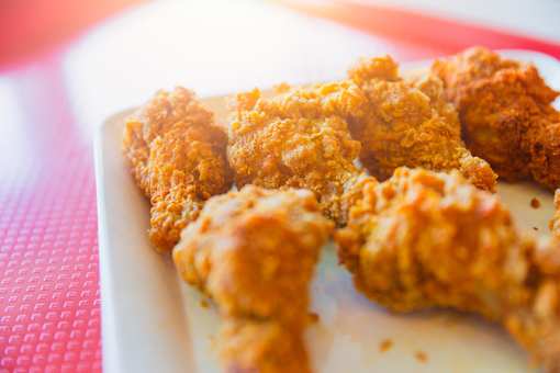 7 Best Fried Chicken Joints in Florida for 2024!