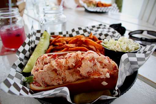 10 Best Lobster Rolls in Florida!