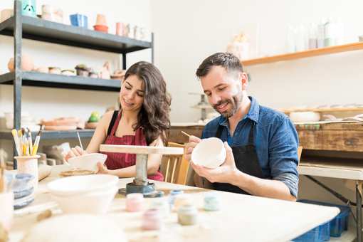 10 Best Paint Your Own Pottery Studios in Florida!