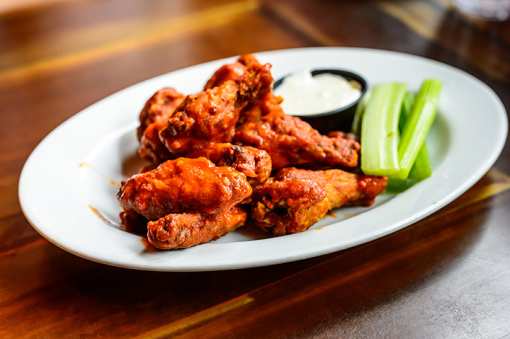 The 9 Best Places for Wings in Georgia!