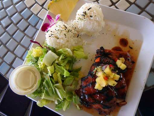 7 Best BBQ Joints in Hawaii!