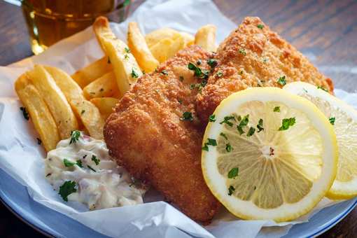 10 Best Places to get Fish and Chips in Iowa!