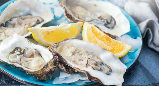 10 Best Places for Oysters in Iowa!