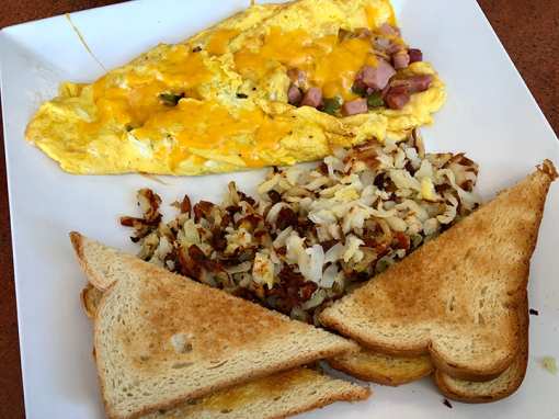 The 9 Best Omelets in Idaho!