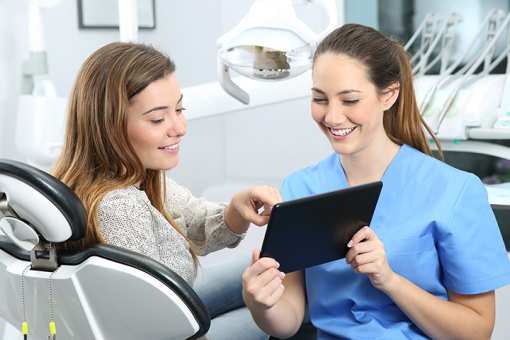 10 Best Dentists in Illinois!
