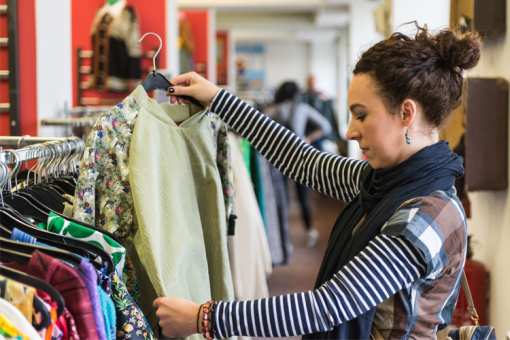 The 10 Best Thrift Stores in Illinois!