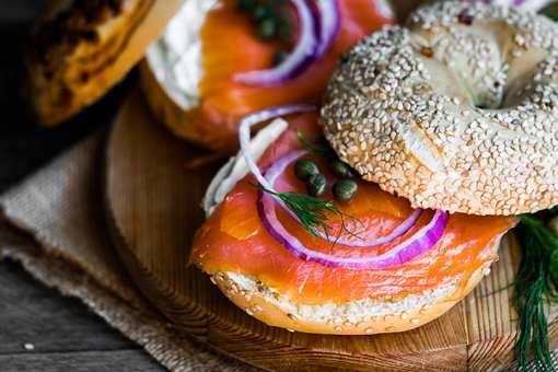 The 8 Best Bagel Shops in Indiana!
