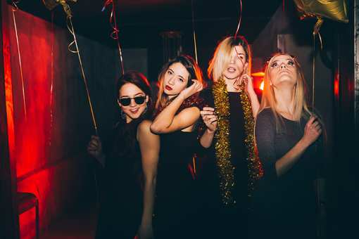 10 Best New Year’s Eve Bars in Kansas