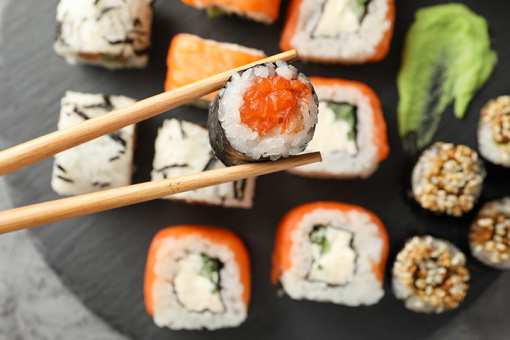 The 10 Best Sushi Restaurants in Kansas!