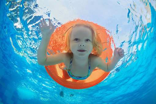 7 Best Swim Instructors in Kansas!