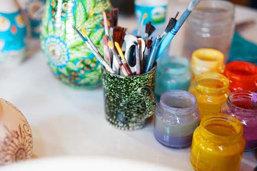 10 Best Paint Your Own Pottery Studios in Maryland!