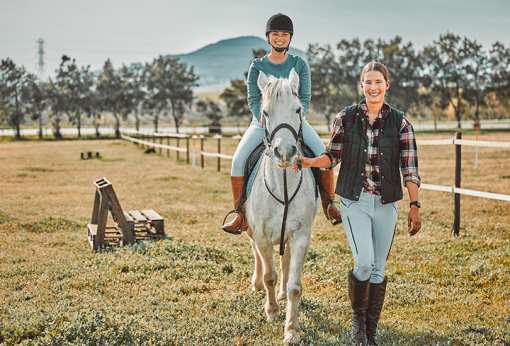 5 Best Horseback Riding Services in Maine!