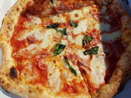Best Pizza in Maine: Our 9 Favorites!