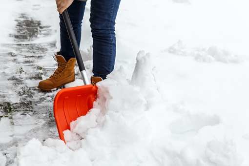 7 Best Snow Removal Services in Maine!
