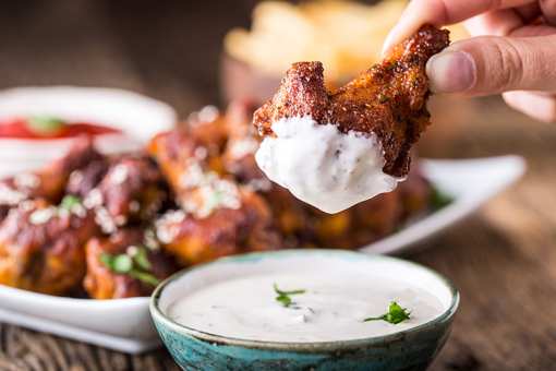 The 7 Best Spots for Wings in Maine!