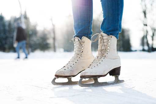 The 9 Best Ice Skating Rinks in Michigan!