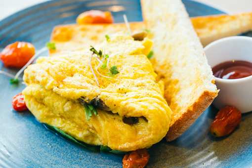 The 8 Best Omelets in Michigan!