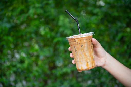 10 Best Spots for Iced Coffee in Minnesota!
