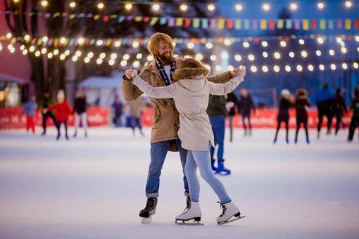 The 8 Best Places to Ice Skate in Missouri!