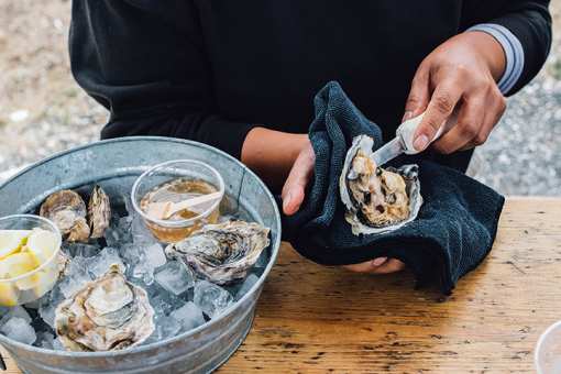 10 Best Places for Oysters in Missouri!
