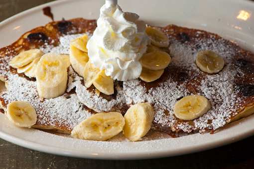 10 Best Places for Pancakes in Missouri!