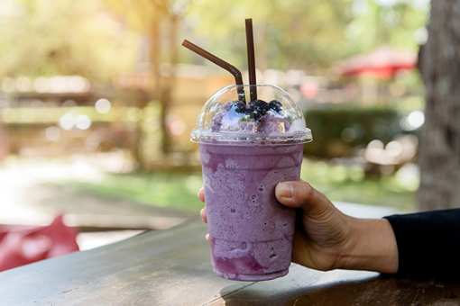 The Best Spots for  Smoothies in Mississippi!