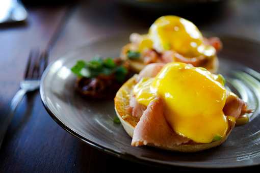 The 8 Best Breakfast Spots in New Hampshire!