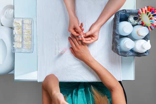 The 10 Best Nail Salons in New Hampshire!