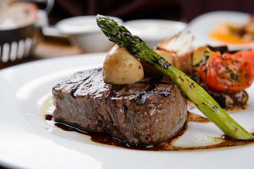 The 8 Best Steakhouses in New Hampshire!