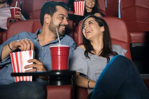 10 Best Movie Theaters in New Jersey!
