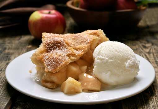 8 Best Places for Apple Pie in Nevada!
