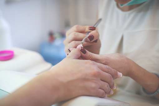 The 9 Best Nail Salons in Nevada!