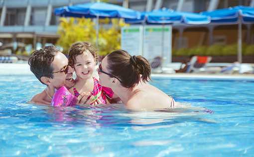 The 9 Best Resorts for Families in Nevada!