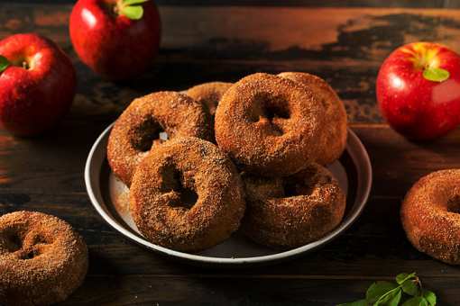 10 Best Apple Cider Doughnuts in New York!