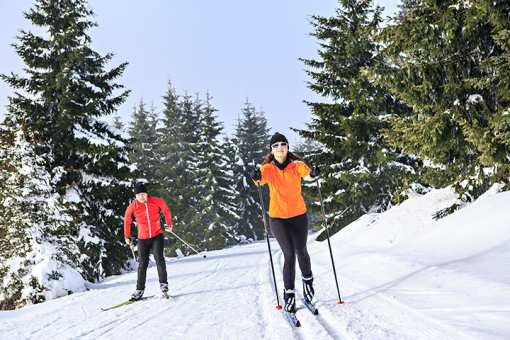9 Best Cross-Country Skiing Trails in New York!