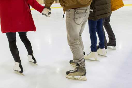 The 10 Best Ice Skating Rinks in New York!