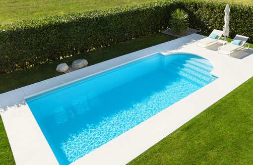 10 Best Pool Cleaning and Maintenance Services in New York!