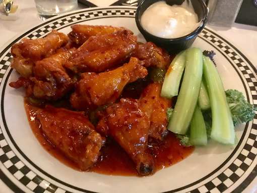 The 10 Best Wings in New York!