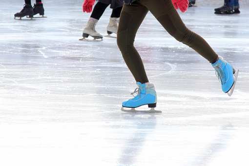 The 10 Best Ice Skating Rinks in Ohio!