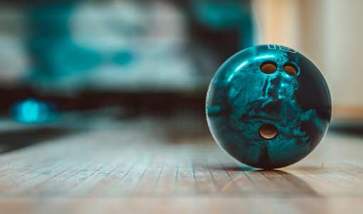 10 Best Bowling Alleys in Rhode Island!