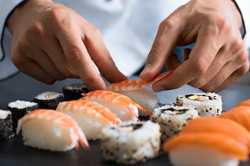 5 Best Japanese Restaurants in Rhode Island!